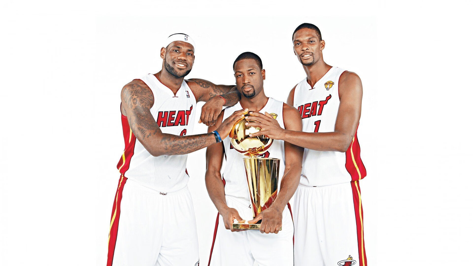 有惊无险!双子星狂轰5316!火箭豪取4连胜,杜兰特罕见低迷,双子星球